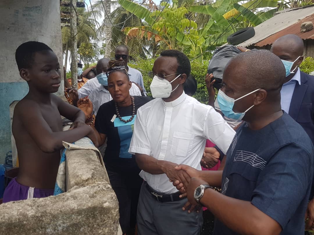 Solidarité avec les sinistrés des inondations de Grand Bassam